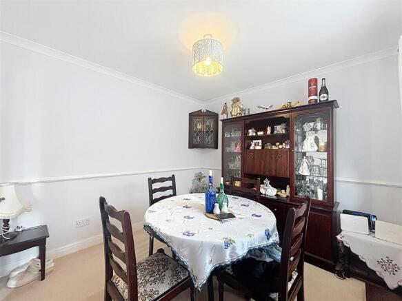 3 bed Detached for sale Image 5
