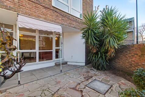 Canton Street, London, E14