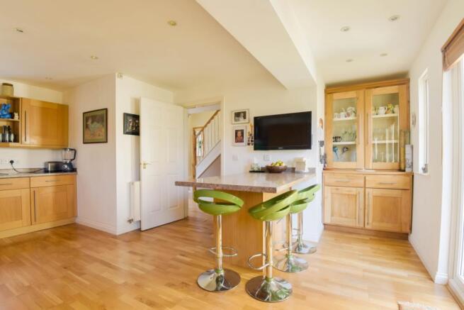 Kitchen/Breakfast Ro