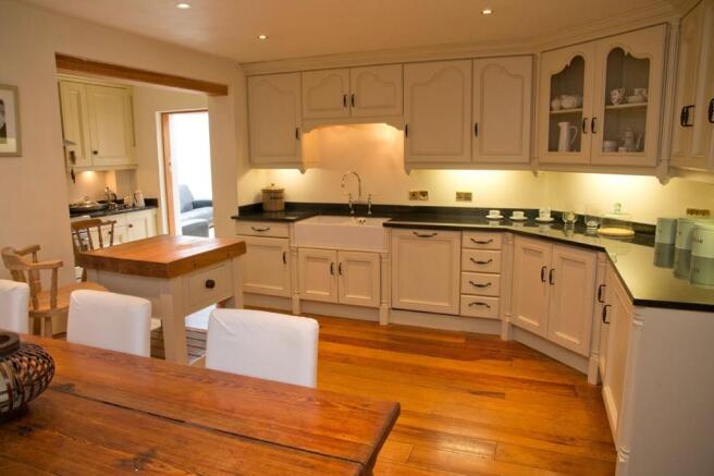 Dining Kitchen