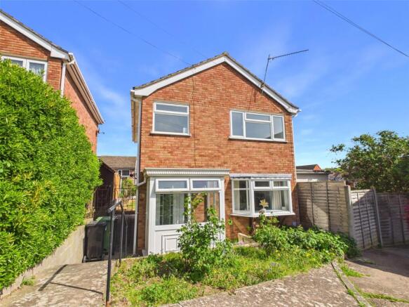 3-bed detached on Somerville Road, Worcester, Worcestershire, WR4, £275,000