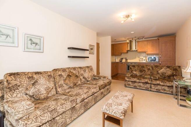 Lounge Kitchen