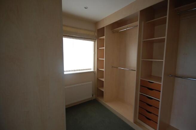Walk-in Wardrobe