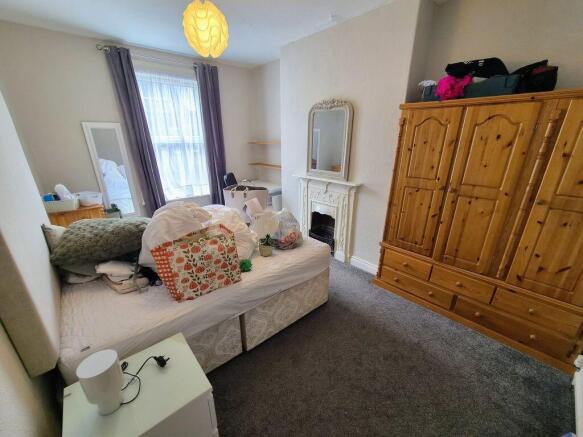 8 bed Terraced for sale Image 9
