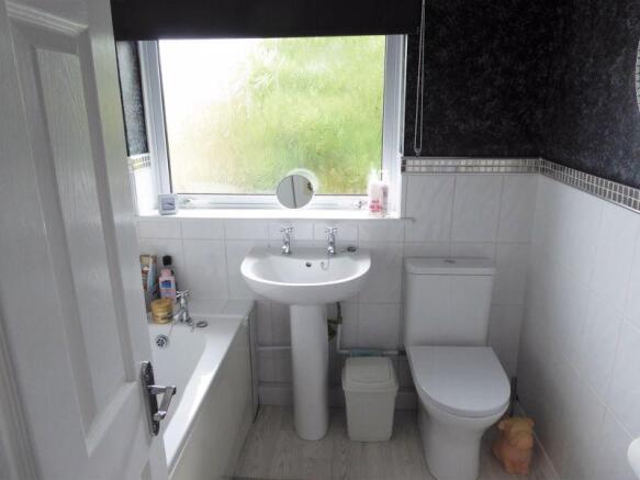 Family Bathroom 