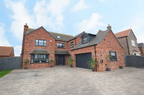 8, Woods Way, Grimsby DN36 5FU