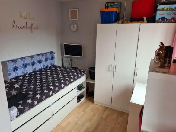 Photo 2