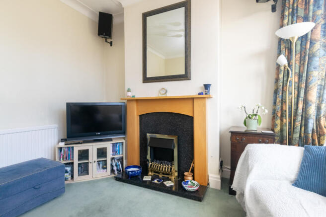 Lounge 2