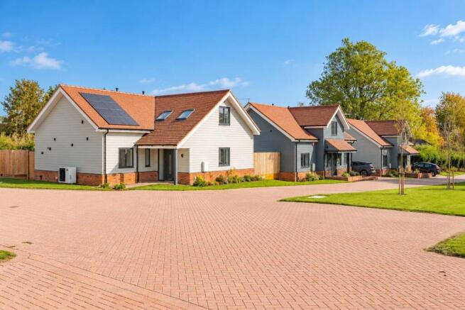 3-bed detached on Brand New | Exclusive Development Of Just 5 Houses | Prestwick Drive, Buntingford, £675,000