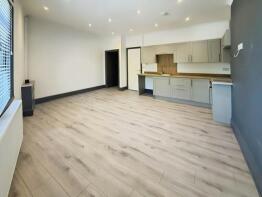 183d, London Road, Hilsea, Portsmouth PO2 9AE
