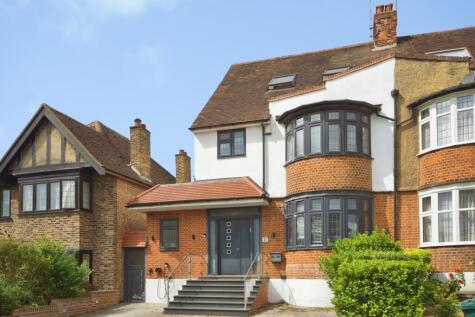 Friary Way, London, N12