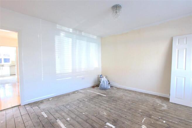 3 bed End of Terrace for sale Image 3