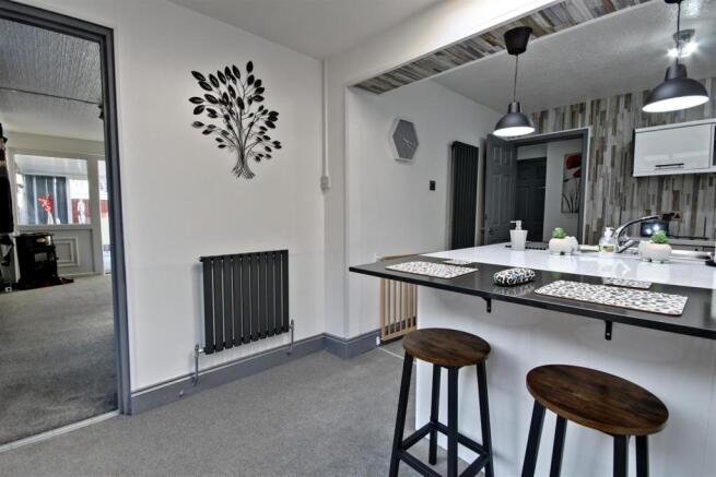 Kitchen/Breakfast Room