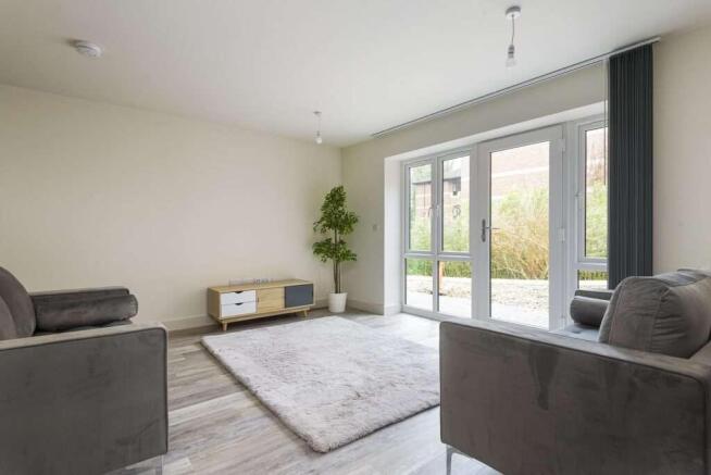 1 bed Flat to rent Image 5