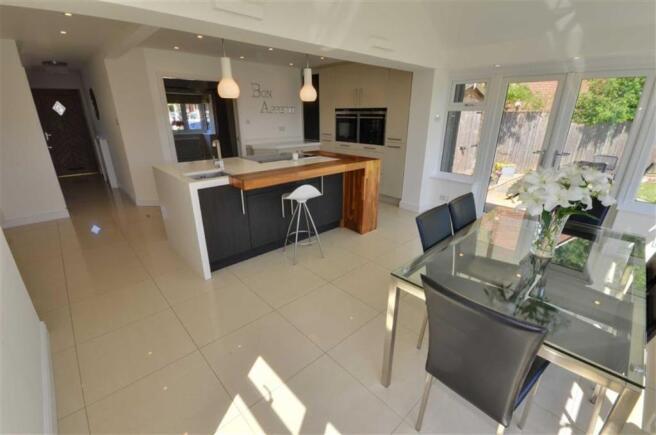 DINING KITCHEN