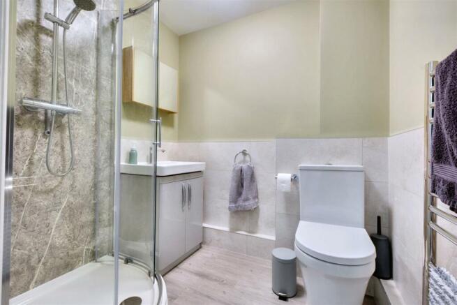 Bathroom.jpeg