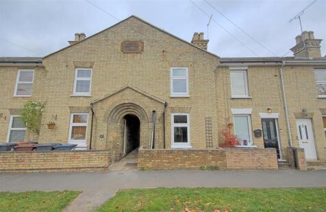 Park Road, Ware - Chain Free