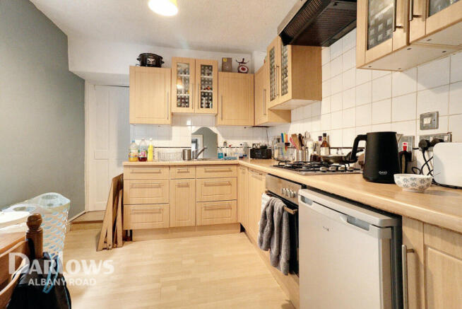 Photo 8