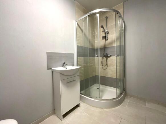 1 bed Flat to rent Image 10