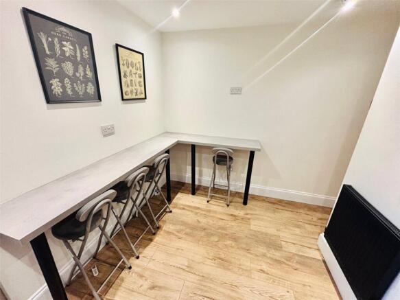 1 bed Not Specified to rent Image 7