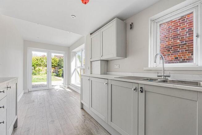 Kitchen/Breakfast Ro