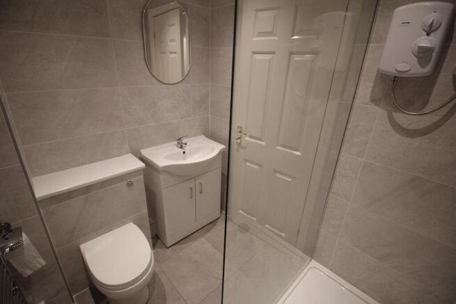 1 bed Ground Flat for sale Image 6