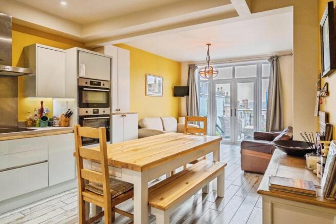 4 bed End of Terrace for sale Image 5