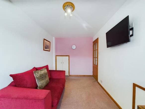 CAM02136G0-PR0029-STILL014