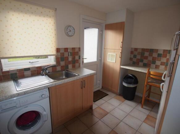 Kitchen (2)