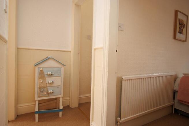 3 bed Town House for sale Image 10