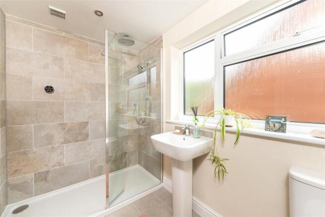 En Suite Shower Room