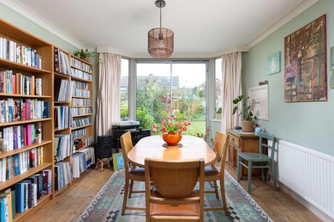 4 bed Semi-Detached for sale Image 7