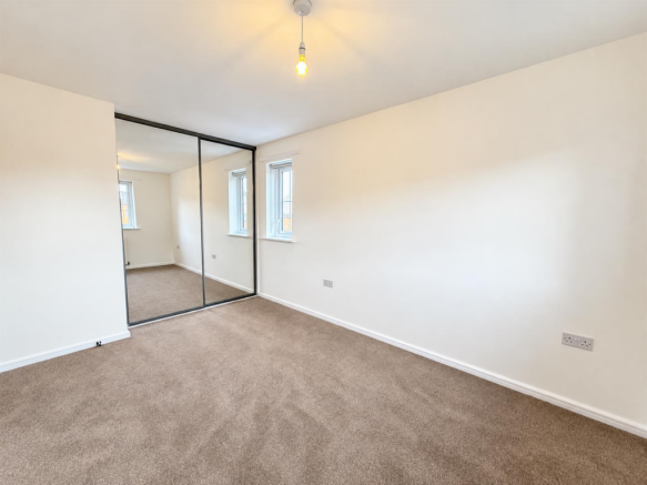 bedroom 1 .png