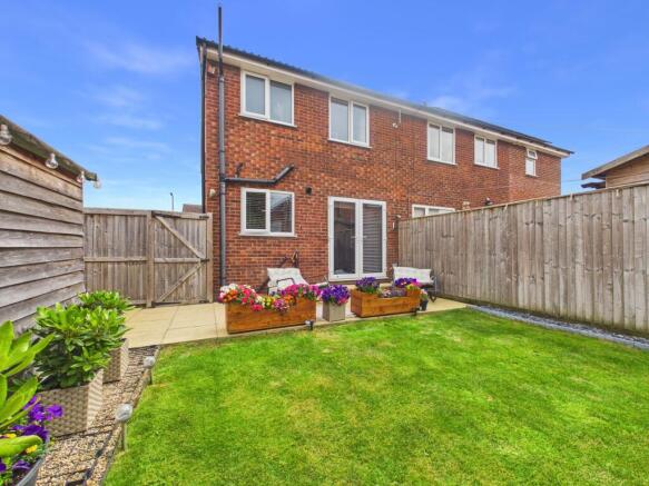 10 Rosedale Avenue, Norton, YO17 9DL photo 4