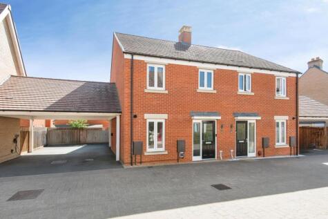 Darwin Drive, Biggleswade, Bedfordshire, SG18