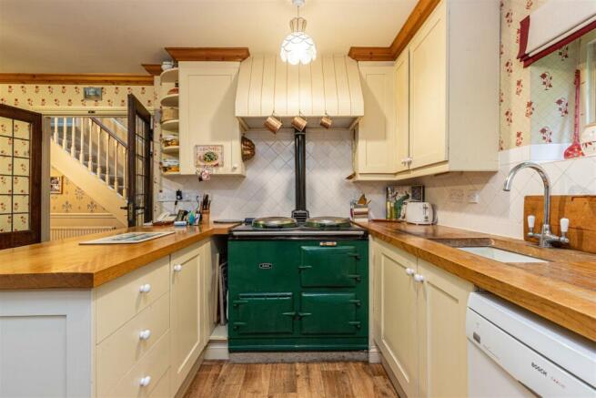 Kitchen - Dining Room 3.jpg
