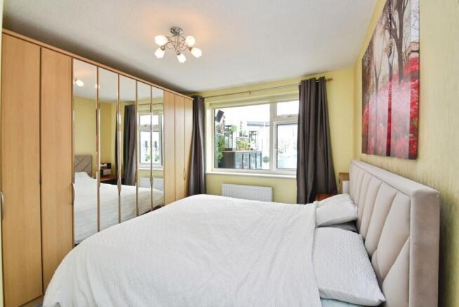 3 bed Bungalow for sale Image 7