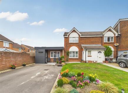 Troak Close, Christchurch, Dorset, BH23