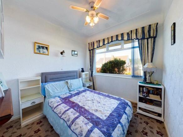 Bedroom 2 (Double)