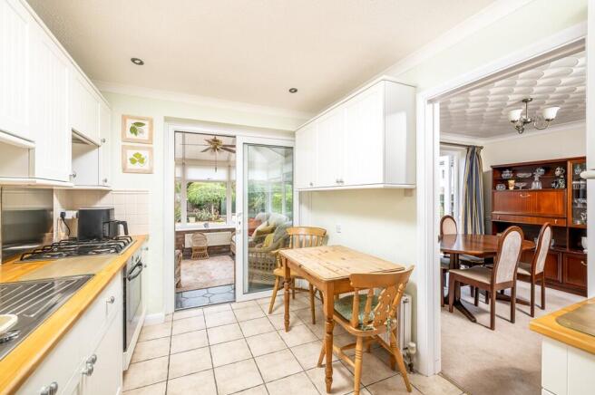 Ruffs Furze, Oakley, MK43 photo 4