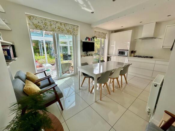 Dining Kitchen