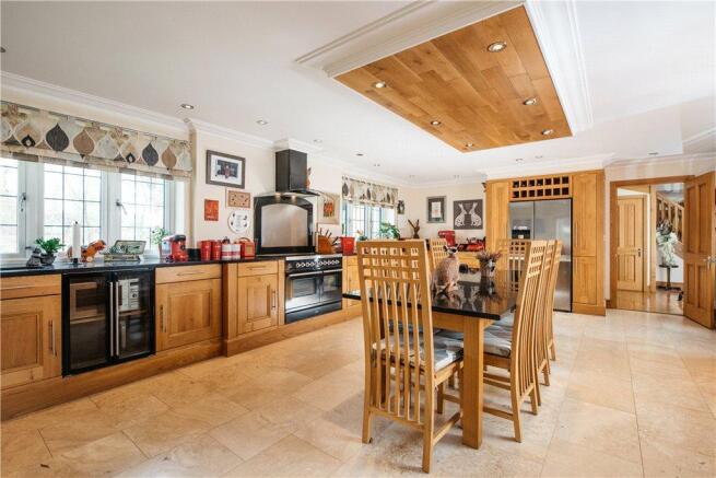 Kitchen/Breakfast Rm