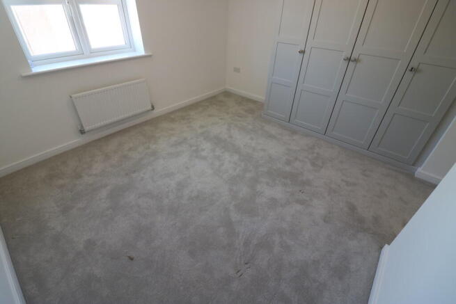 4 bed Detached to rent Image 11