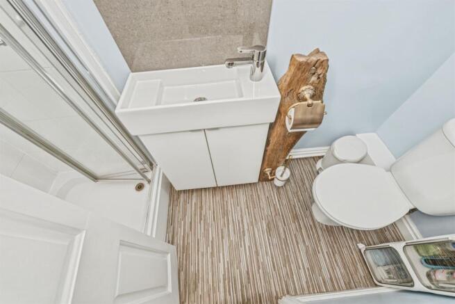 2 bed Terraced for sale Image 11