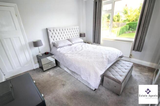 3 bed Semi-Detached for sale Image 9