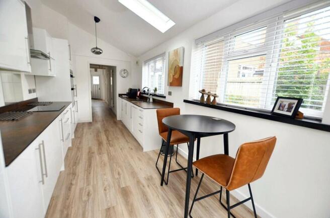 Kitchen/Breakfast