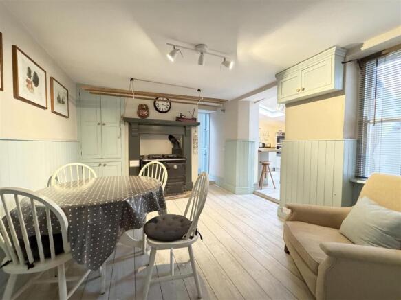 Breakfast Room
