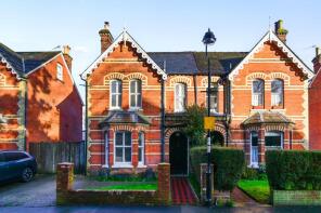 16, Fairfields Road, Basingstoke RG21 3DR