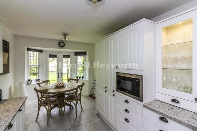Kitchen image 2