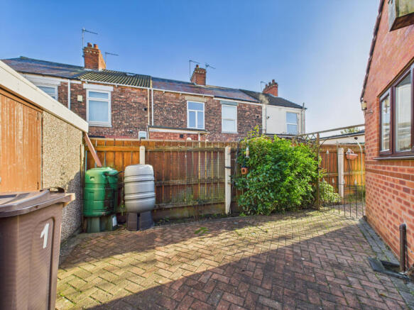2 bed Bungalow for sale Image 9